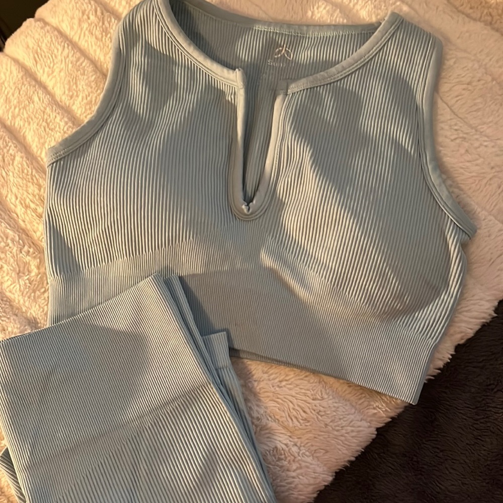 Sunzel Ripped Short + Tank Set - Picture 1 of 3